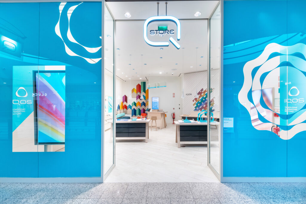 IQOS Gaiashopping Porto by TJC