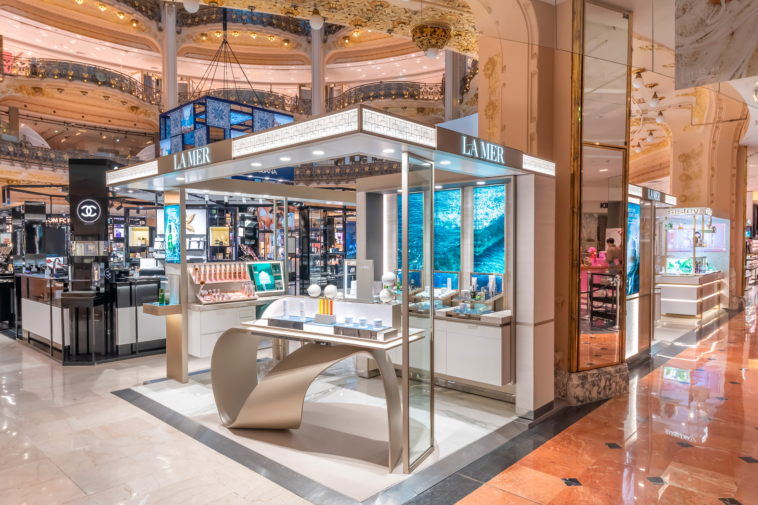 La Mer store at Galeries Lafayette Haussmann Paris
